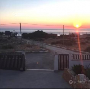 vacanza CORNINO 100 mt dal mare